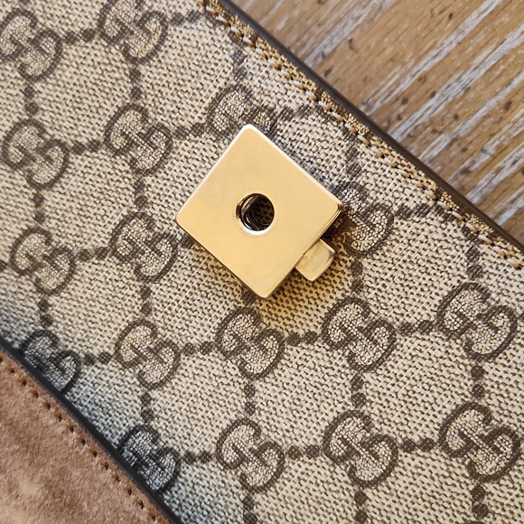 GUCCI Dionysus GG Supreme Mini Bag - Picture 7 of 13